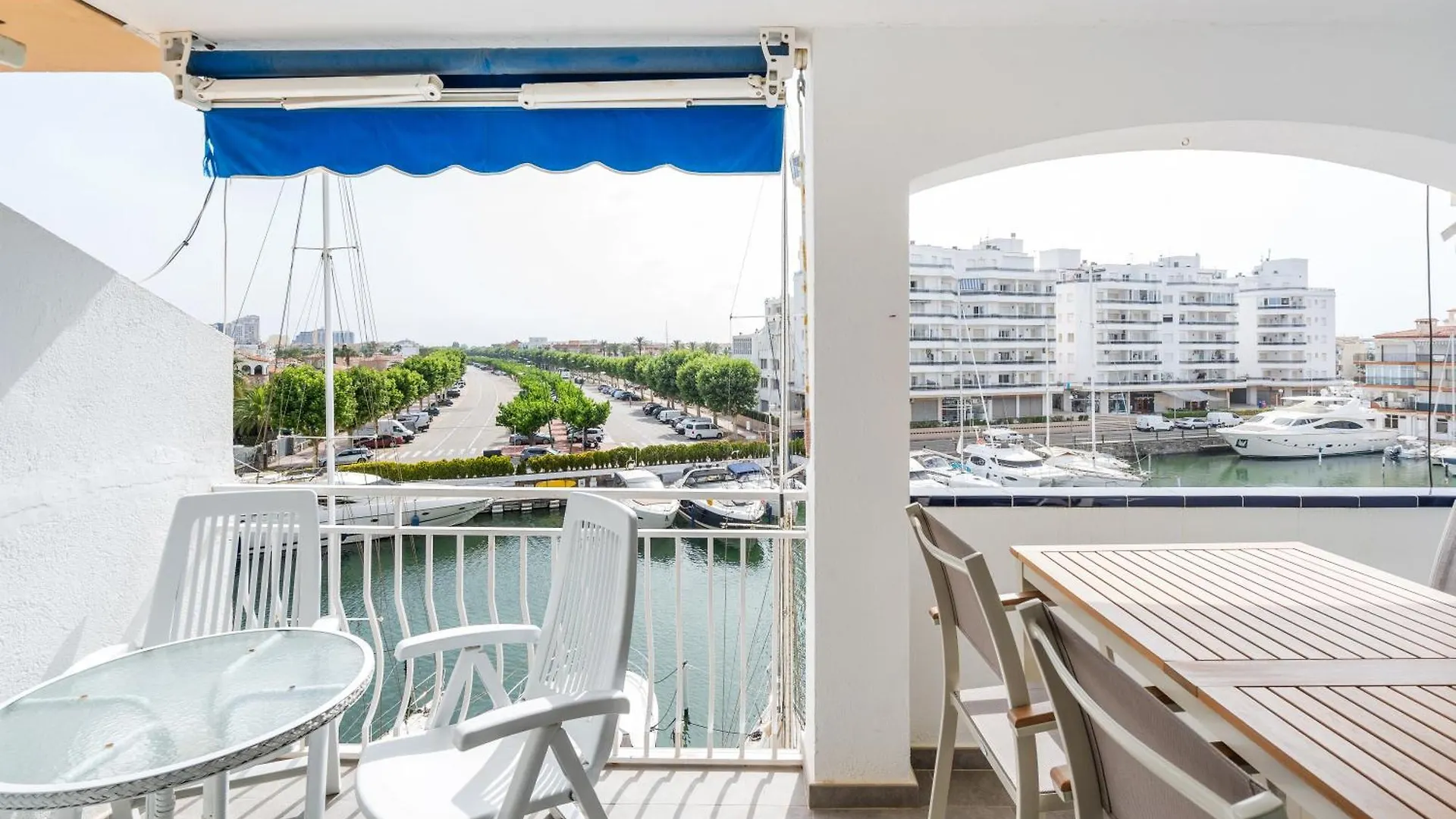 Welcs Apartamento 078 Emp Con Inmejorables Vistas Empuriabrava Apartment
